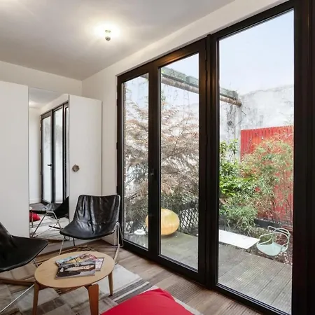 Appartamento Parisian With Terrace In Saint Michel-notre Dame Parigi